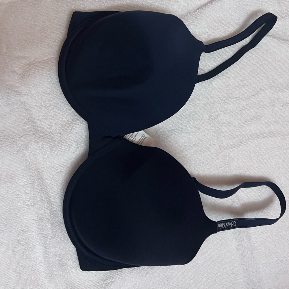 Calvin Klein 34 DD bra